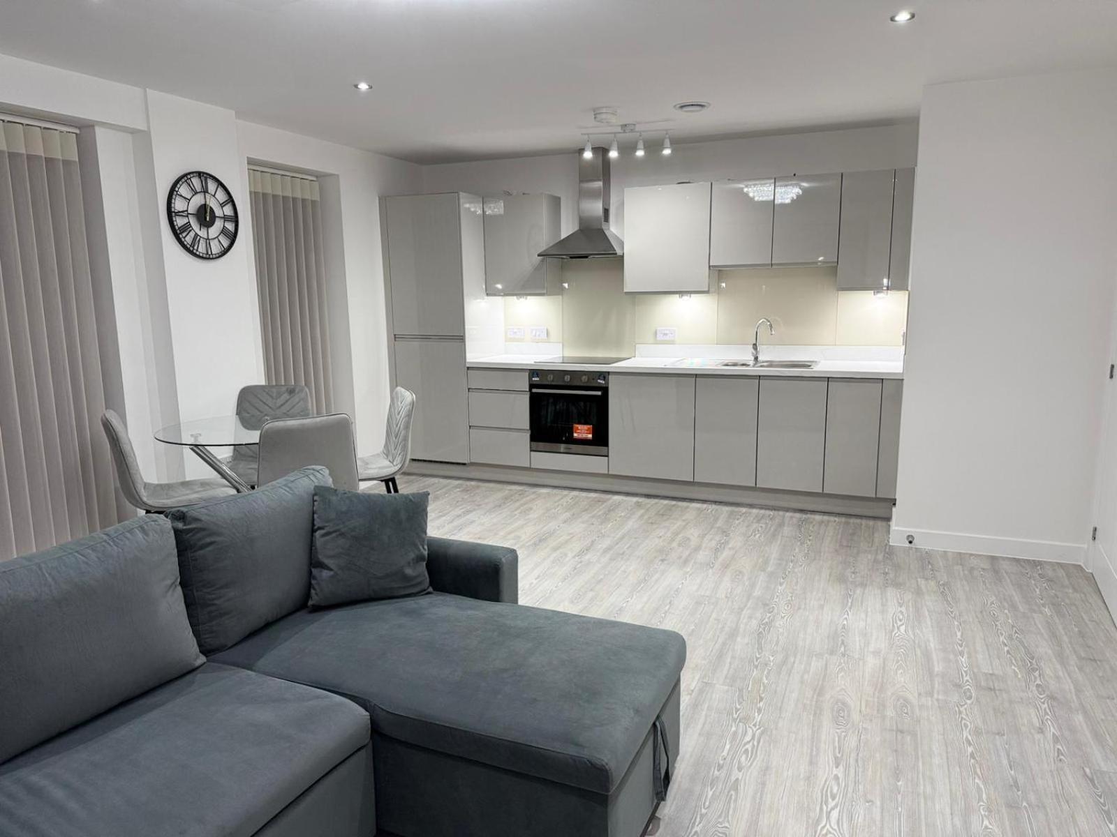 Serenity Waterfront 2 Bed Apartment Northfleet エクステリア 写真