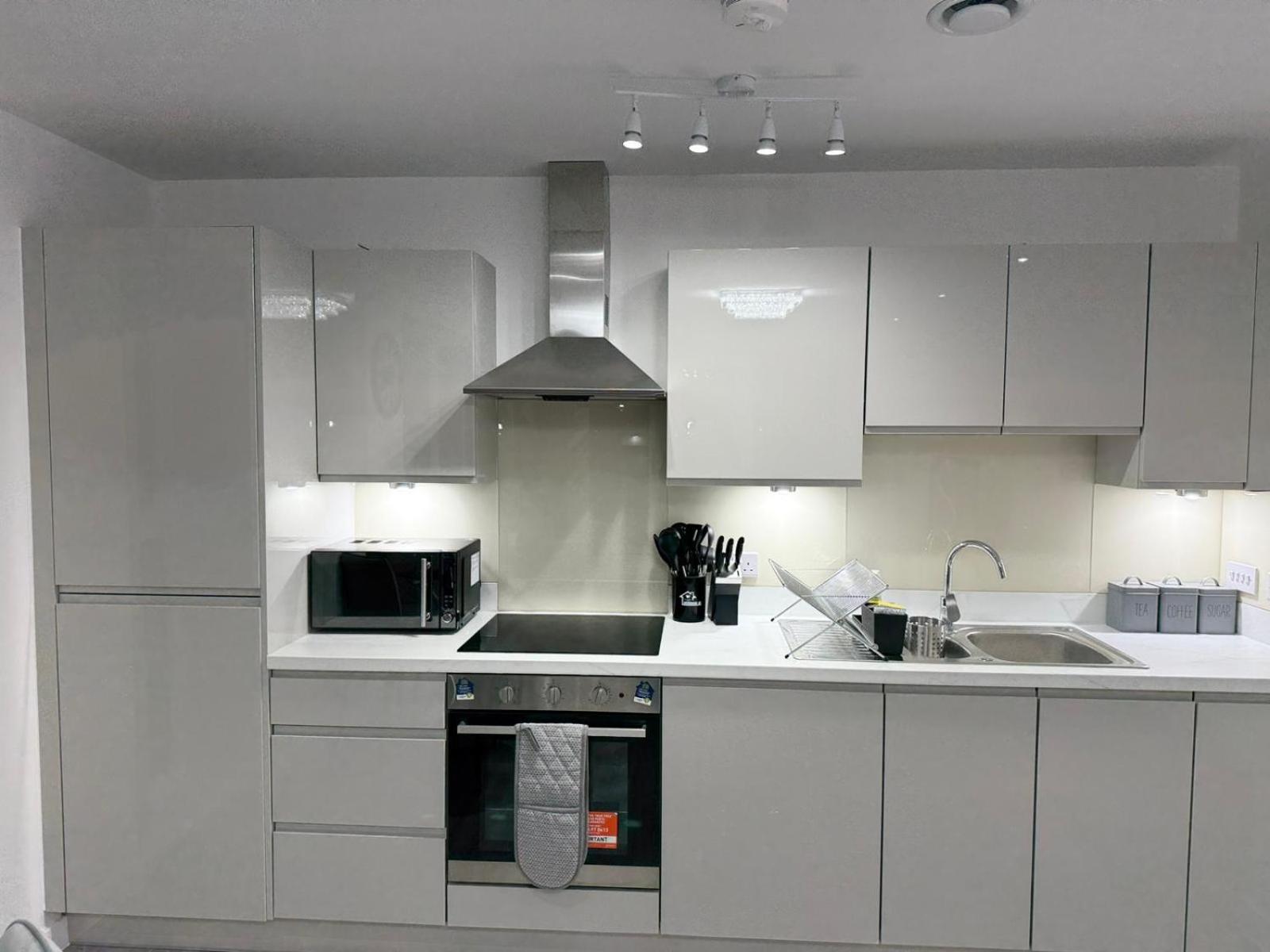 Serenity Waterfront 2 Bed Apartment Northfleet エクステリア 写真