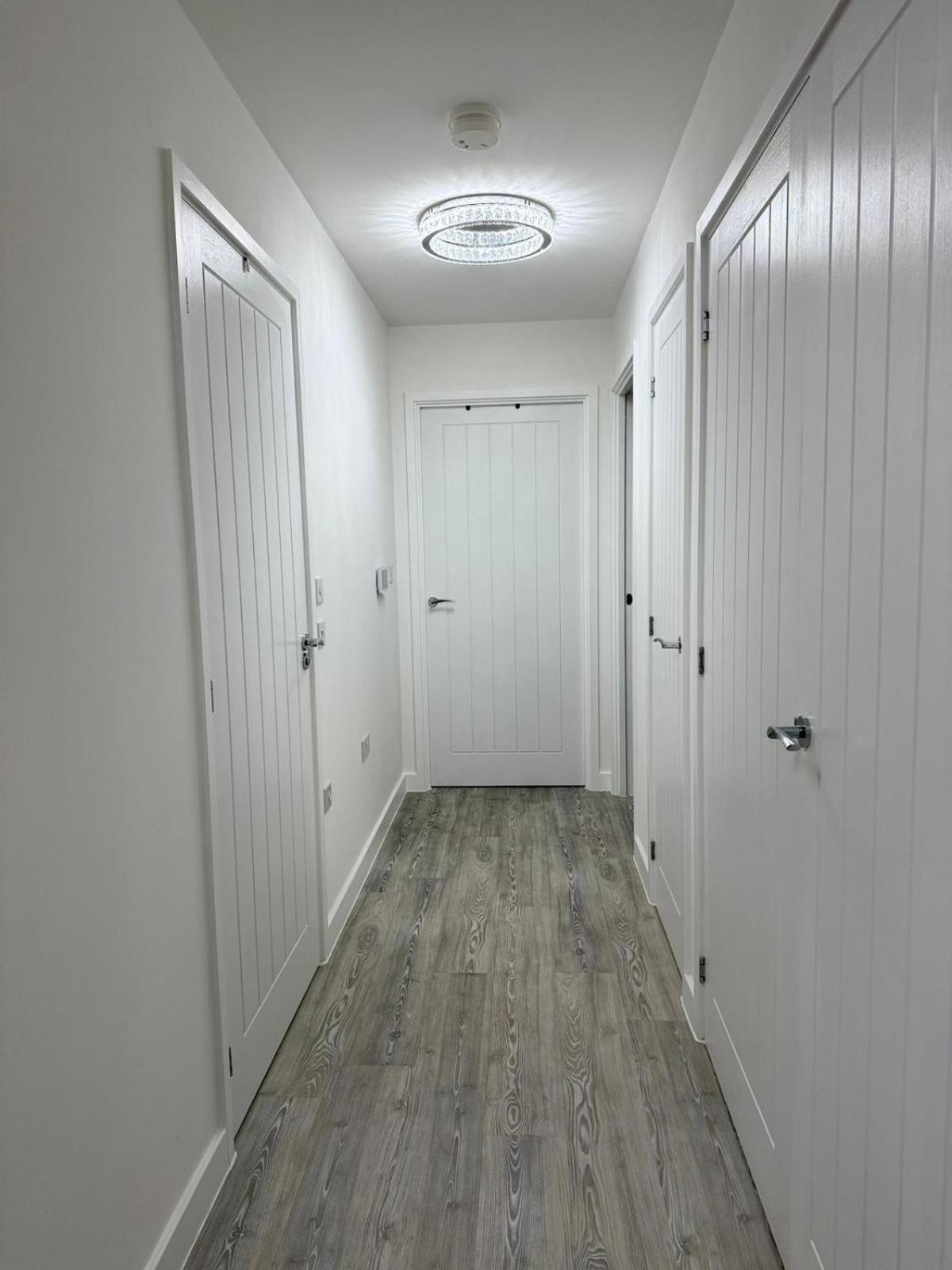 Serenity Waterfront 2 Bed Apartment Northfleet エクステリア 写真