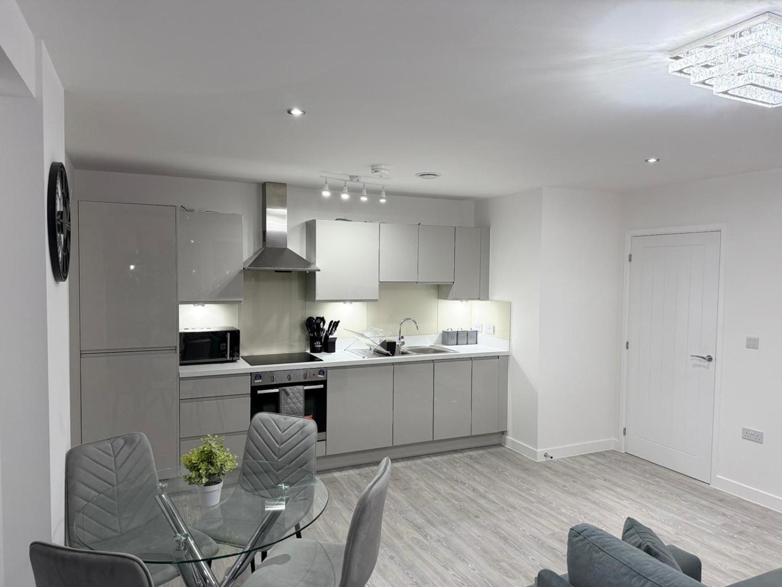 Serenity Waterfront 2 Bed Apartment Northfleet エクステリア 写真